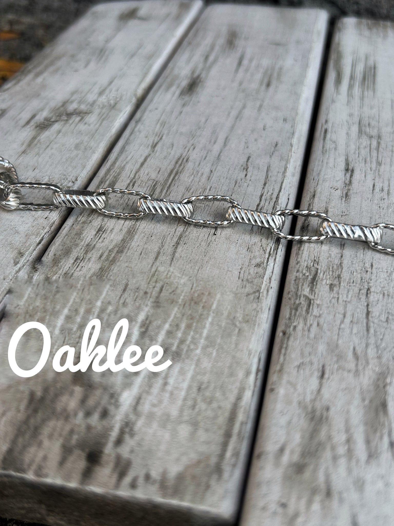 “Oaklee” chunky bracelet