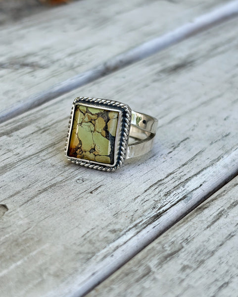Green turquoise ring