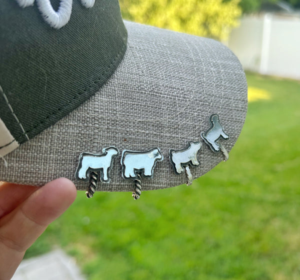 Show animal hat clip