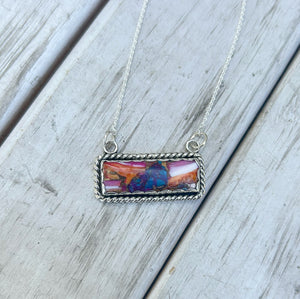 Pinky spiny oyster bar necklace