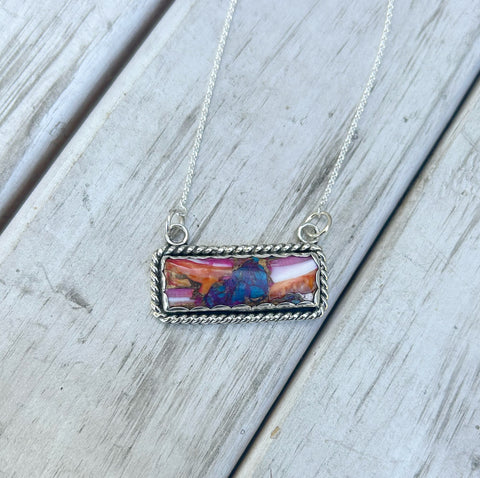 Pinky spiny oyster bar necklace