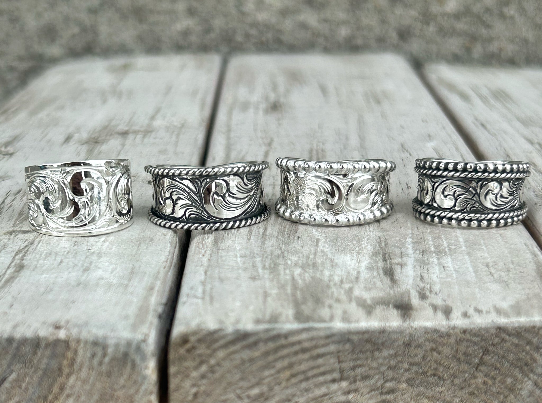 Dot border ring – PurpleSageSilver