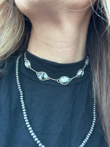 White buffalo choker