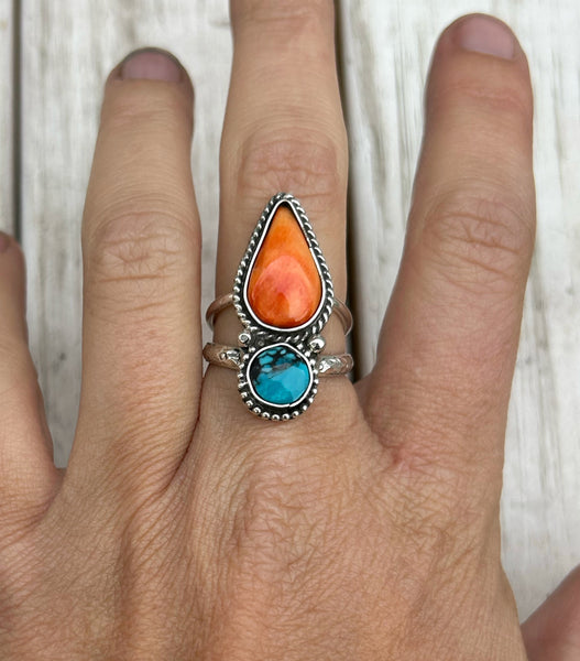 Spiny oyster and turquoise ring