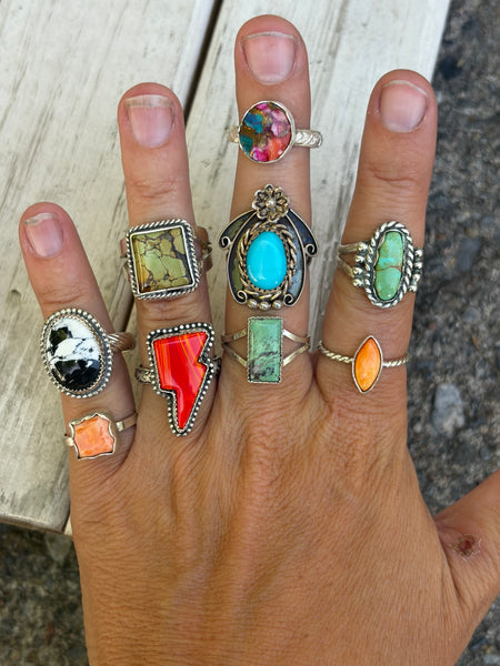 Small turquoise and dot ring