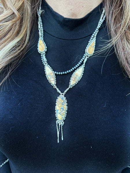 Yellow jasper lariat