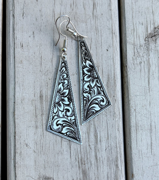 Silver dangle earring