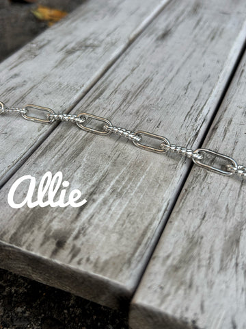 “Allie” Chunky link bracelet