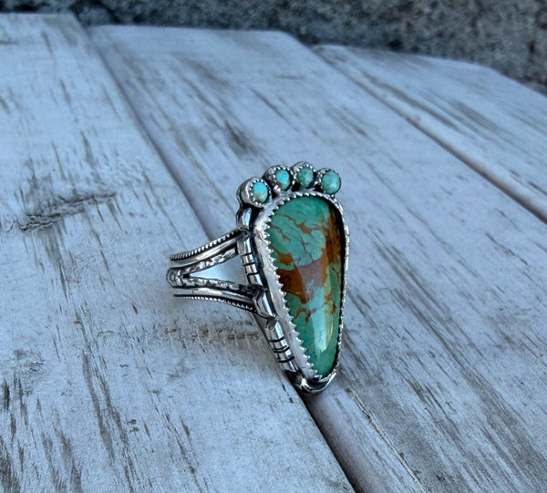 Green turquoise crown ring