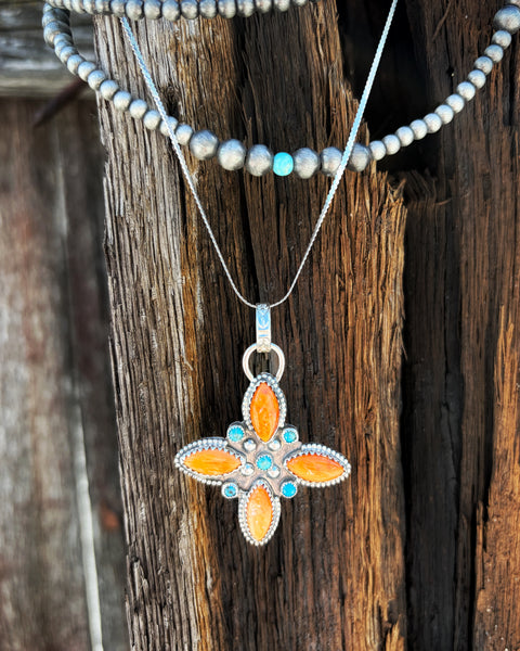 Spiny oyster cluster necklace