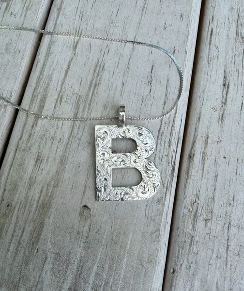 Engraved initial necklace