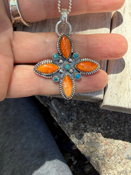 Spiny oyster cluster necklace